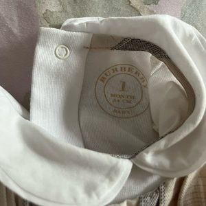 Burberry 2 piece dress 1 Month